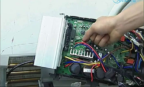 沈丘美的空调电话是多少